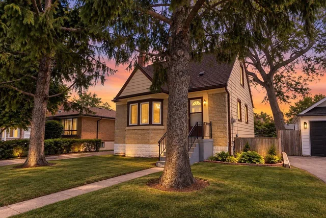 269 Queensdale Ave. E Hamilton On L9a 1l3