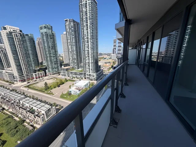 448 Burnhamthorpe Rd. W 1802 Mississauga On L5b 0m3