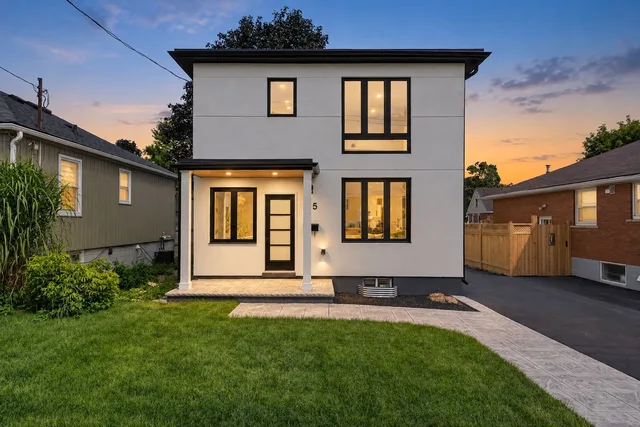 325 Queensdale Ave. E Hamilton On L9a 1l5