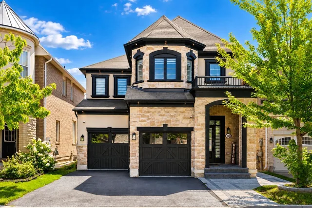 948 Kelman Ct. Milton On L9t 2y4