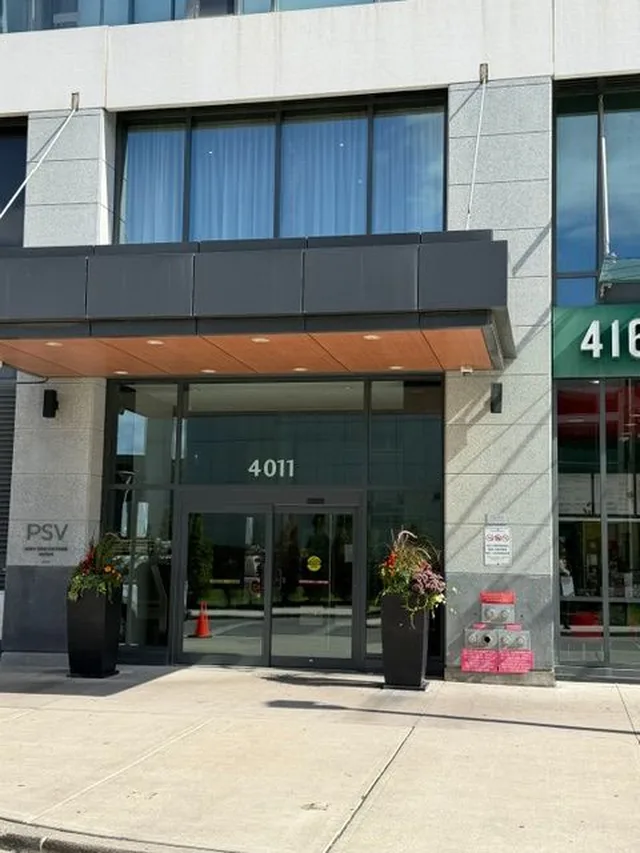 4011 W Brickstone Mews W 2501 Mississauga On L5b 0j7