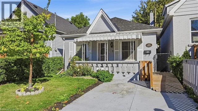 25 Hope Ave.