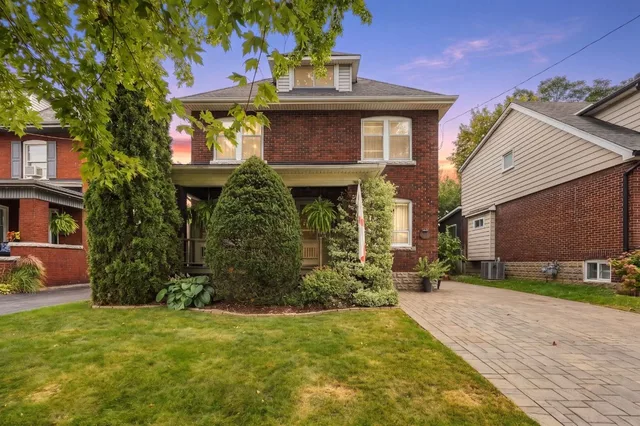 33 Tuxedo Ave. S Hamilton On L8k 2r7