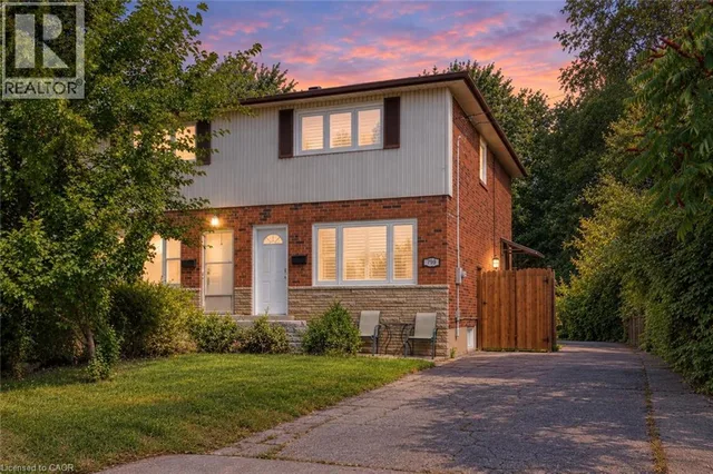 799 Drury Ln.