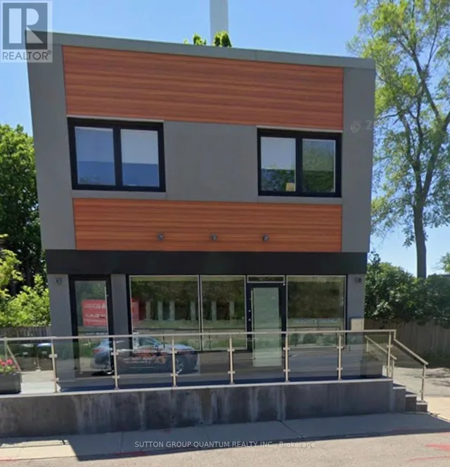1136 Lorne Park Rd.
