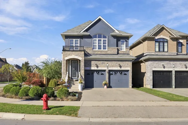 97 Narbonne Cres. Hamilton On L8j 0j6